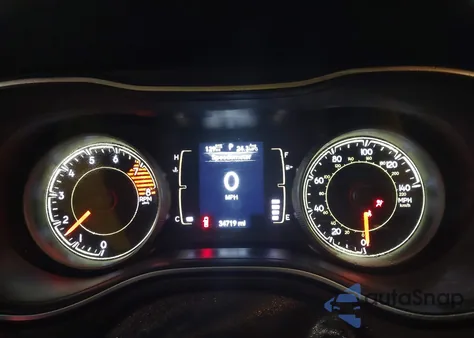 2021 Jeep Cherokee Latitude Lux 4X4 from USA, damaged, VIN 1C4PJMMX2MD230891